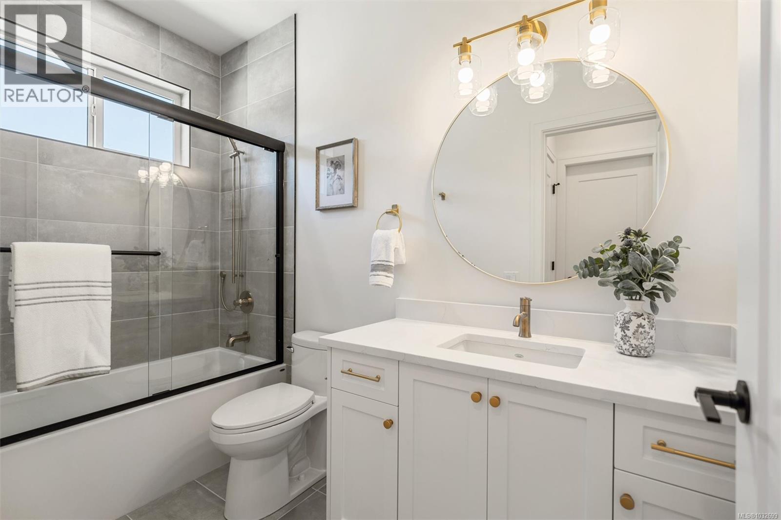 9382 Lakefront Rise, Lake Cowichan, British Columbia  V0R 2G1 - Photo 38 - 1032699