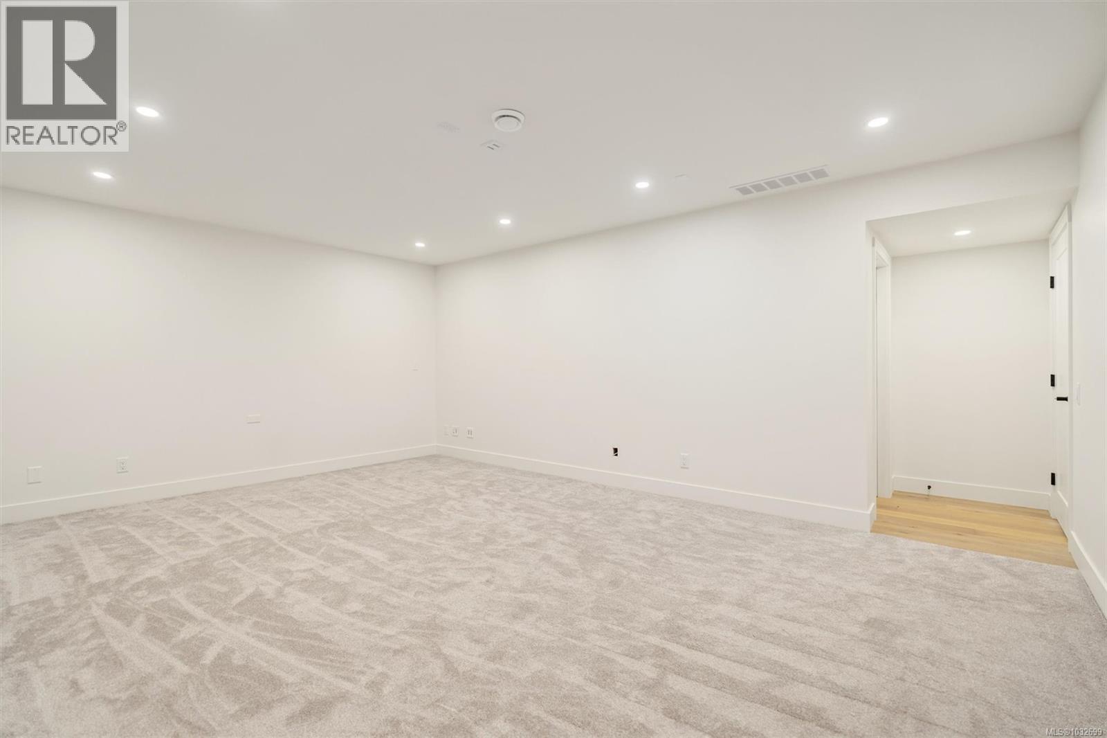 9382 Lakefront Rise, Lake Cowichan, British Columbia  V0R 2G1 - Photo 30 - 1032699