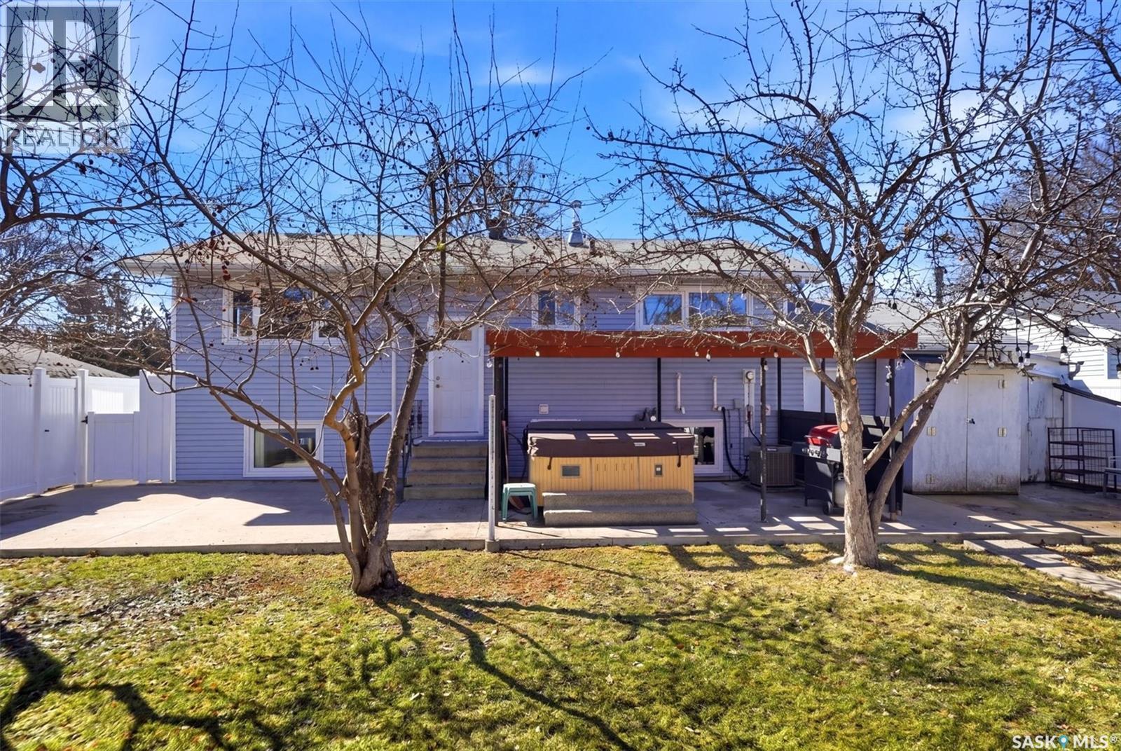 337 East Place, Saskatoon, Saskatchewan  S7J 2Y4 - Photo 40 - SK033518