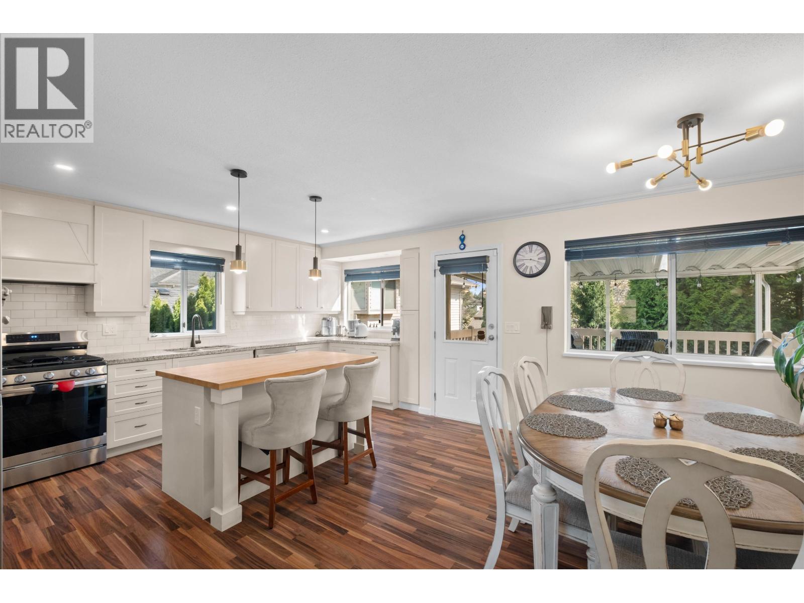 19416 123 Avenue, Pitt Meadows, British Columbia  V3Y 2K3 - Photo 9 - R3114452