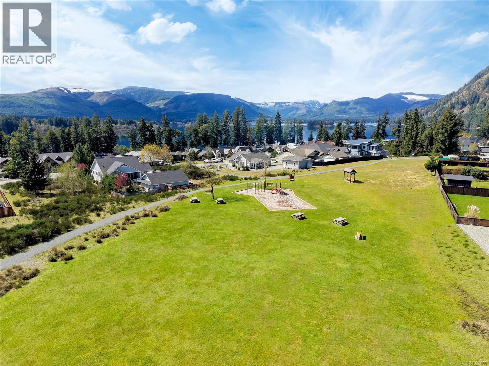 9382 Lakefront Rise, Lake Cowichan, British Columbia  V0R 2G1 - Photo 55 - 1032699