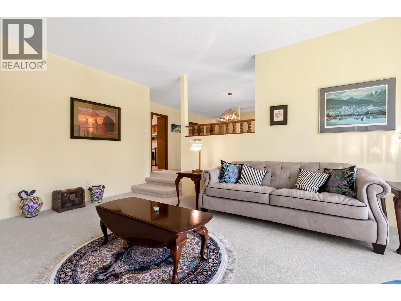 1558 Glen Abbey Drive, Burnaby, British Columbia  V5A 4C8 - Photo 10 - R3114455