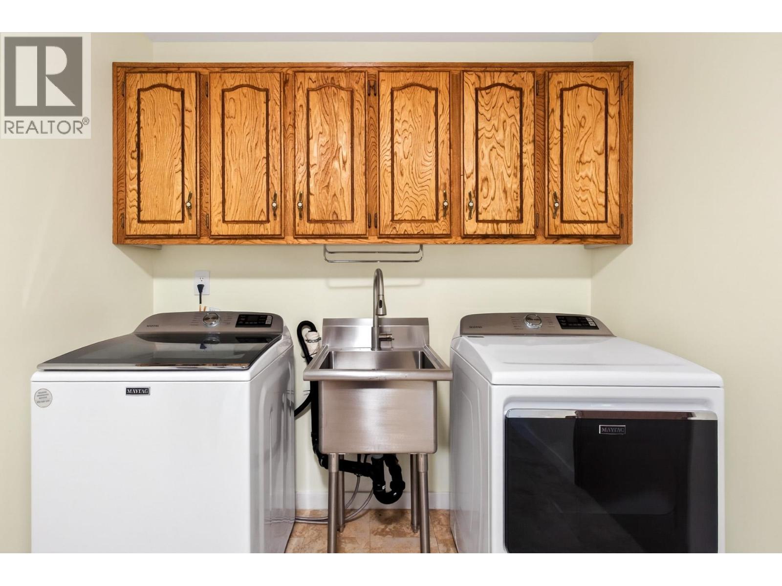 1558 Glen Abbey Drive, Burnaby, British Columbia  V5A 4C8 - Photo 33 - R3114455