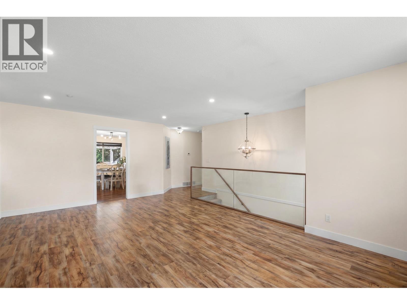 19416 123 Avenue, Pitt Meadows, British Columbia  V3Y 2K3 - Photo 8 - R3114452