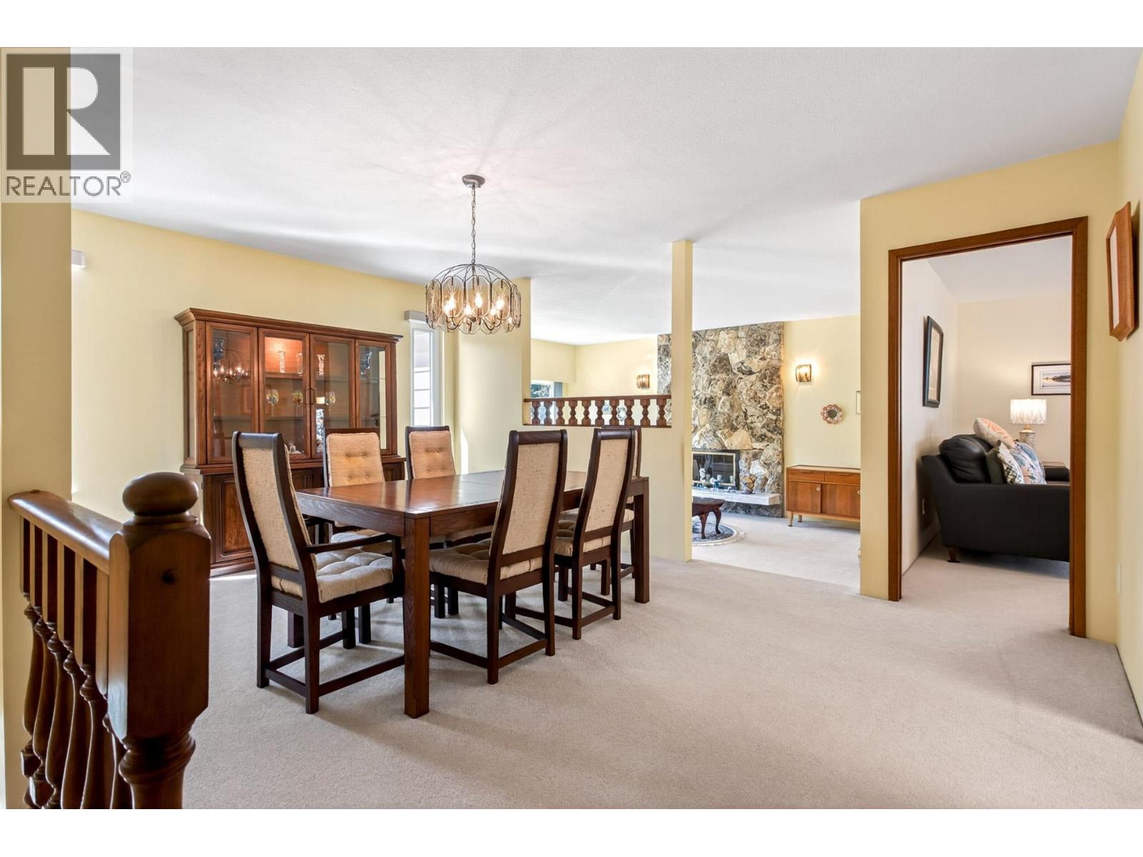 1558 Glen Abbey Drive, Burnaby, British Columbia  V5A 4C8 - Photo 7 - R3114455