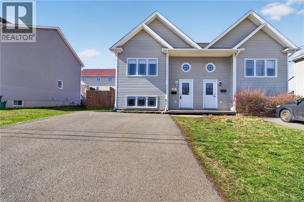 67 Danny Street, Dieppe, New Brunswick  E1A 0H6 - Photo 2 - NB137418