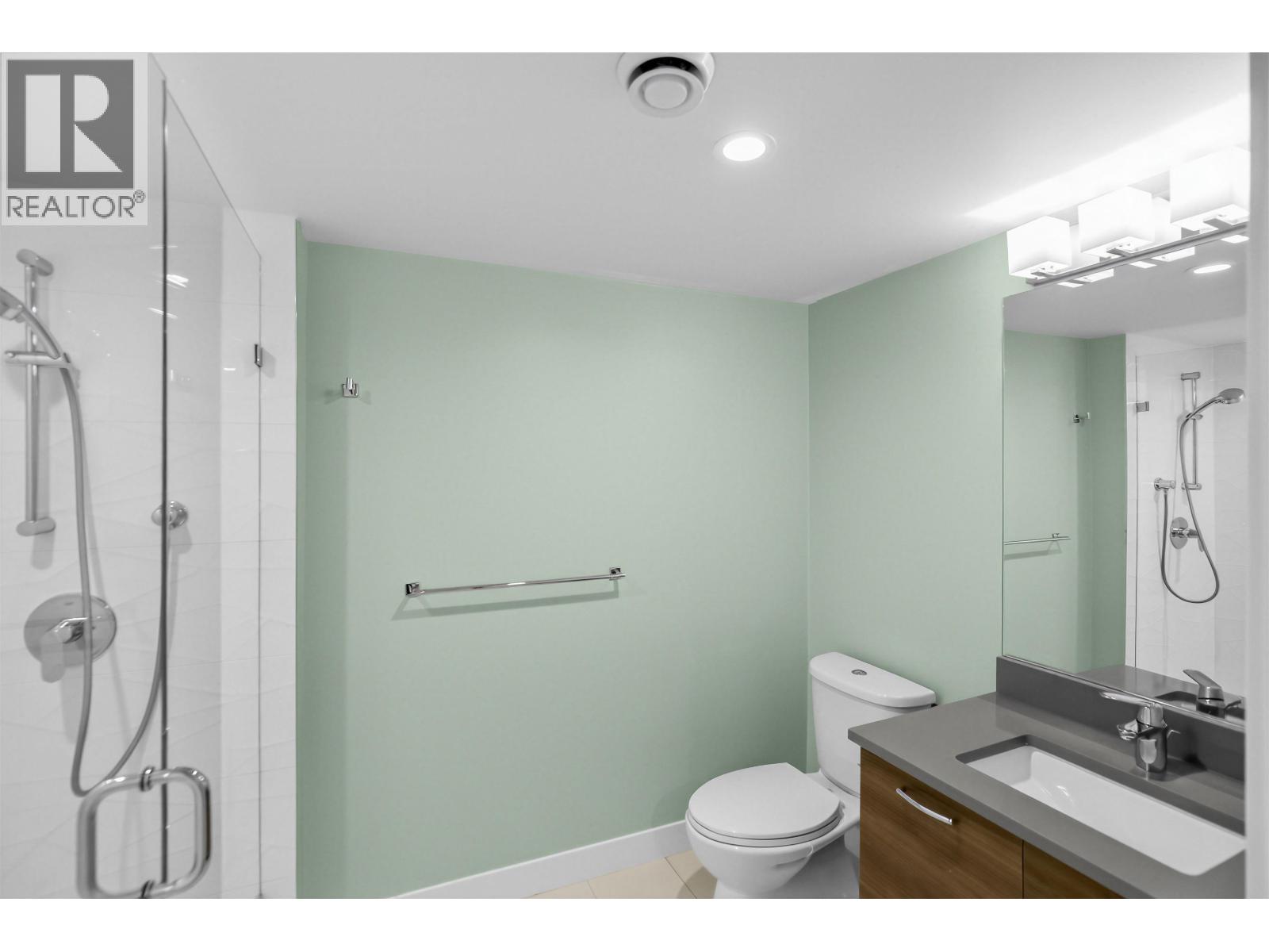 309 1519 Crown Street, North Vancouver, British Columbia  V7J 1G6 - Photo 13 - R3080041