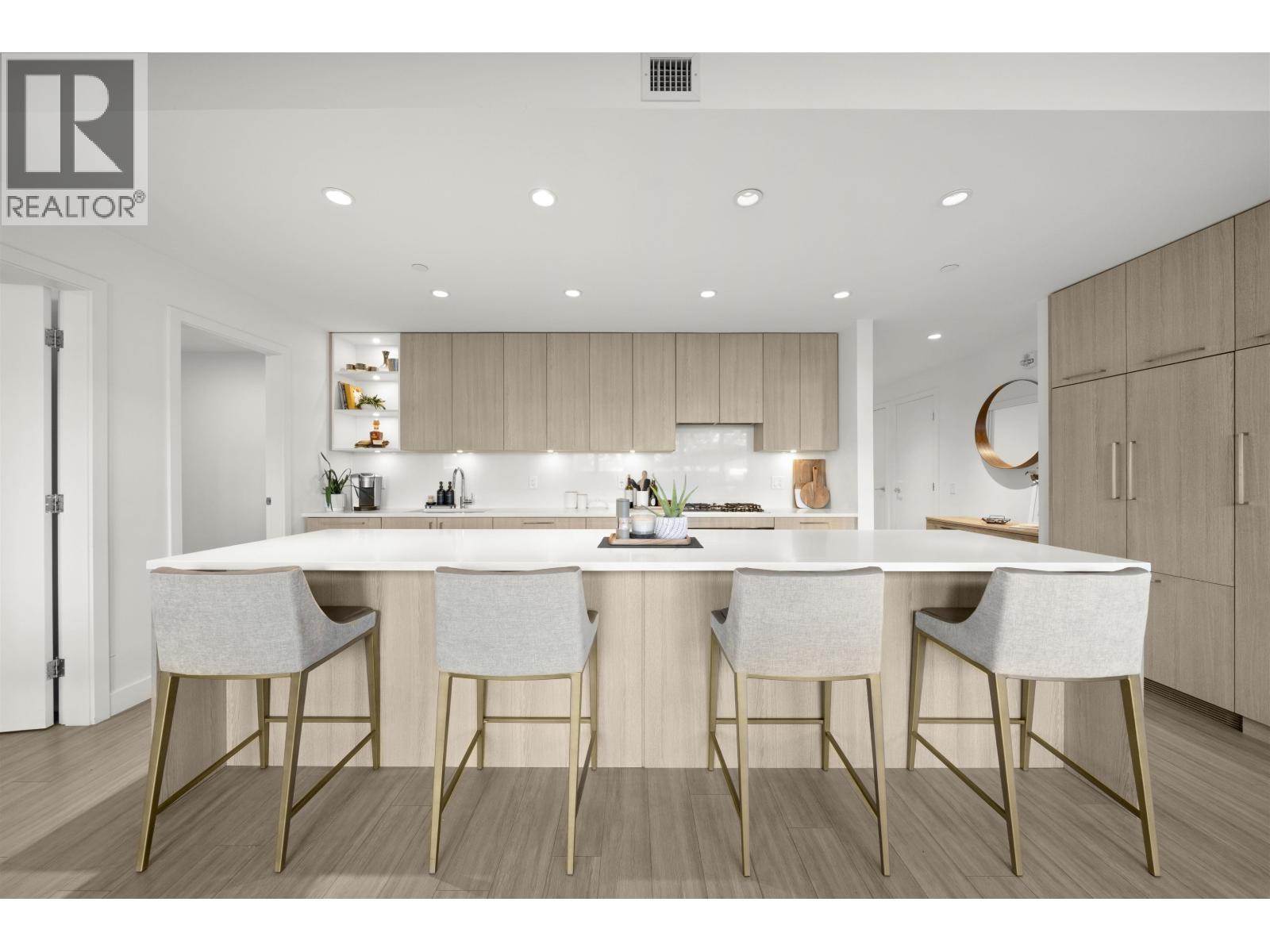 116 747 E 3rd Street, North Vancouver, British Columbia  V7L 1G8 - Photo 8 - R3114166