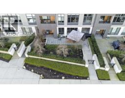 116 747 E 3RD STREET, North Vancouver, British Columbia