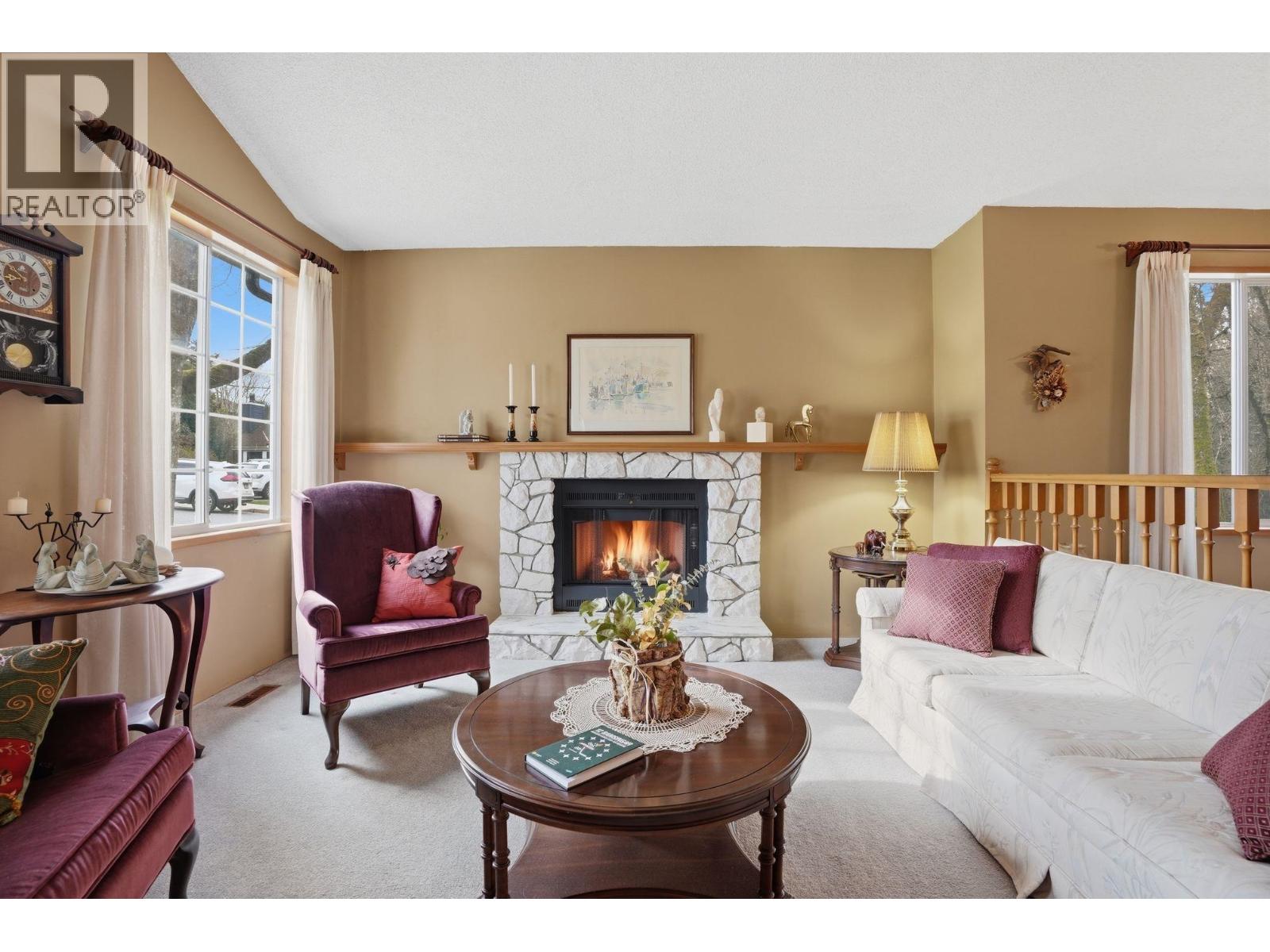 3300 Manning Crescent, North Vancouver, British Columbia  V7H 2R6 - Photo 5 - R3114533