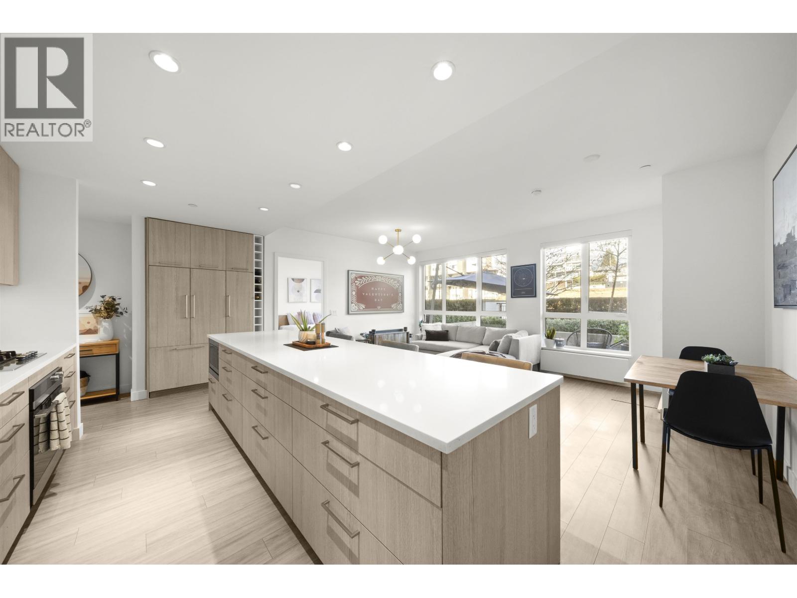 116 747 E 3rd Street, North Vancouver, British Columbia  V7L 1G8 - Photo 7 - R3114166