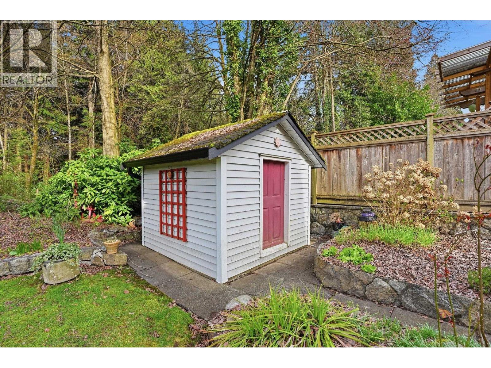 3300 Manning Crescent, North Vancouver, British Columbia  V7H 2R6 - Photo 36 - R3114533