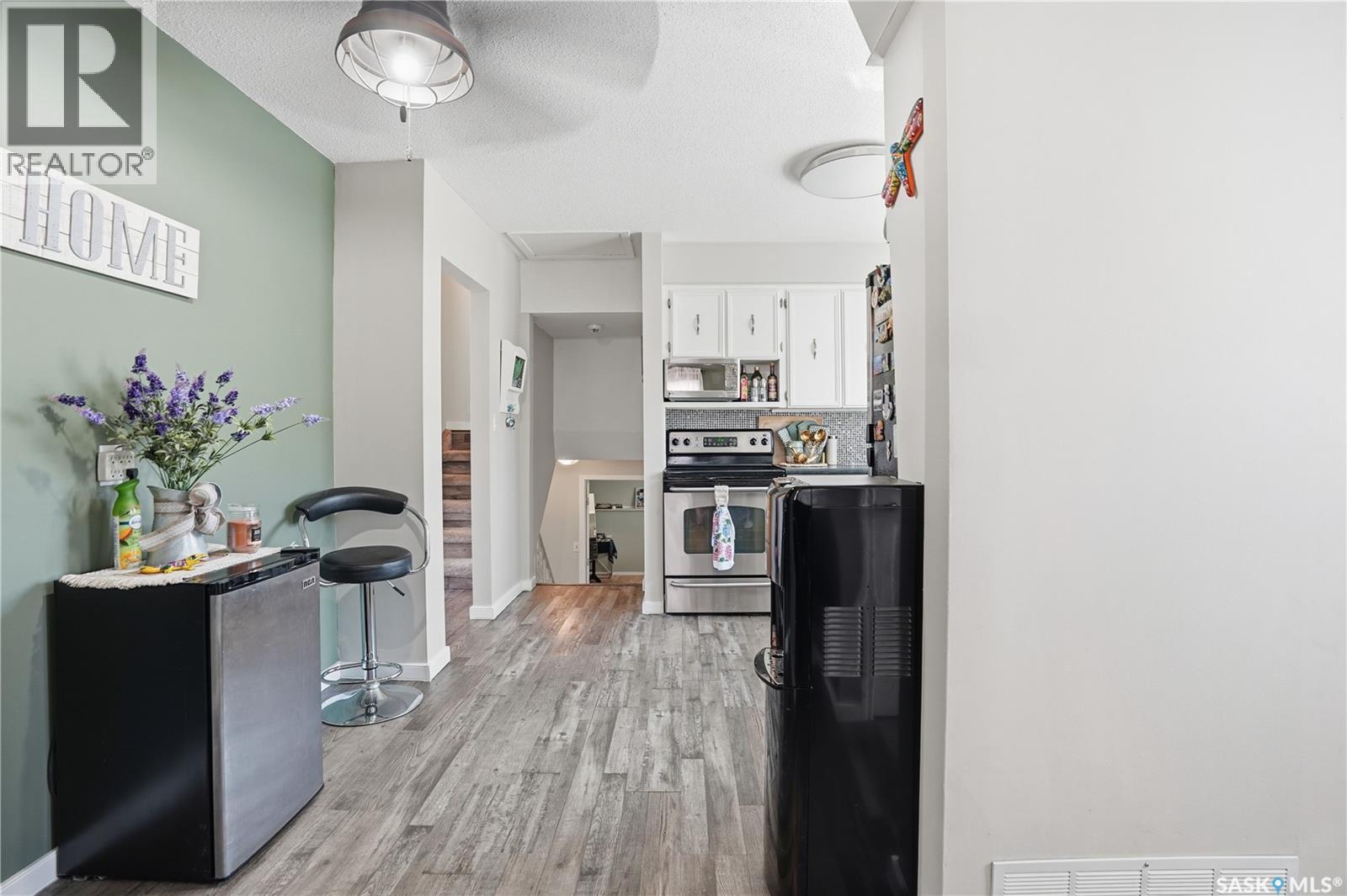 163 Lloyd Crescent, Regina, Saskatchewan  S4R 6B9 - Photo 12 - SK033541