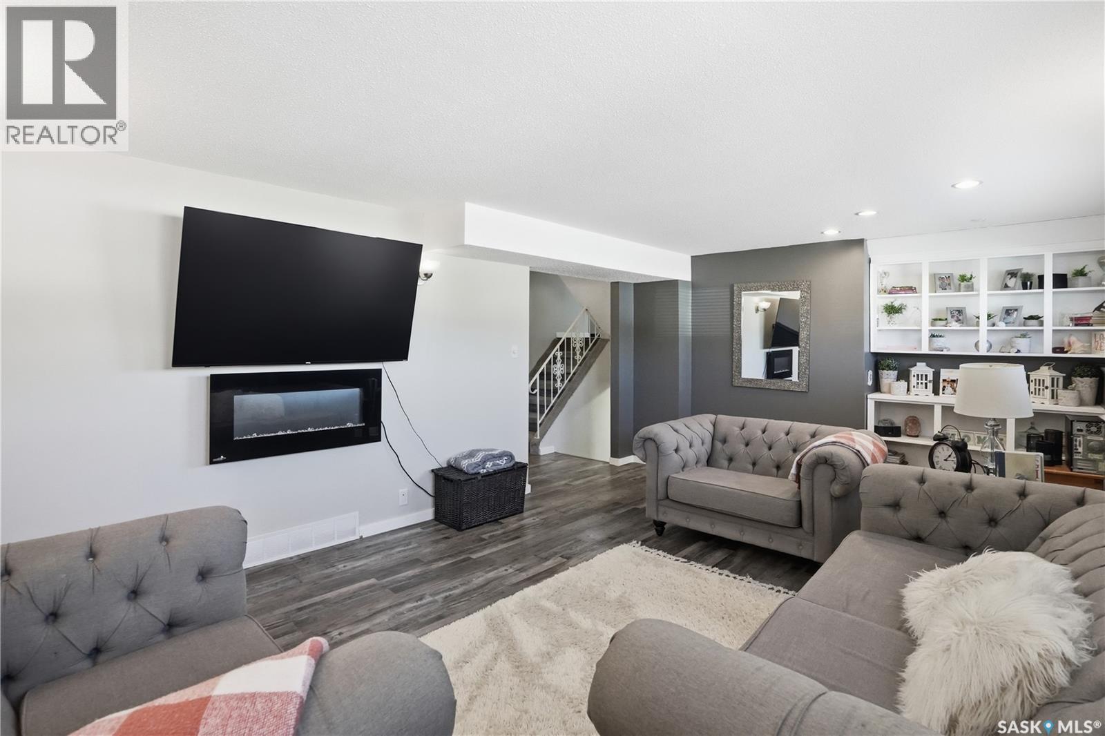 163 Lloyd Crescent, Regina, Saskatchewan  S4R 6B9 - Photo 32 - SK033541