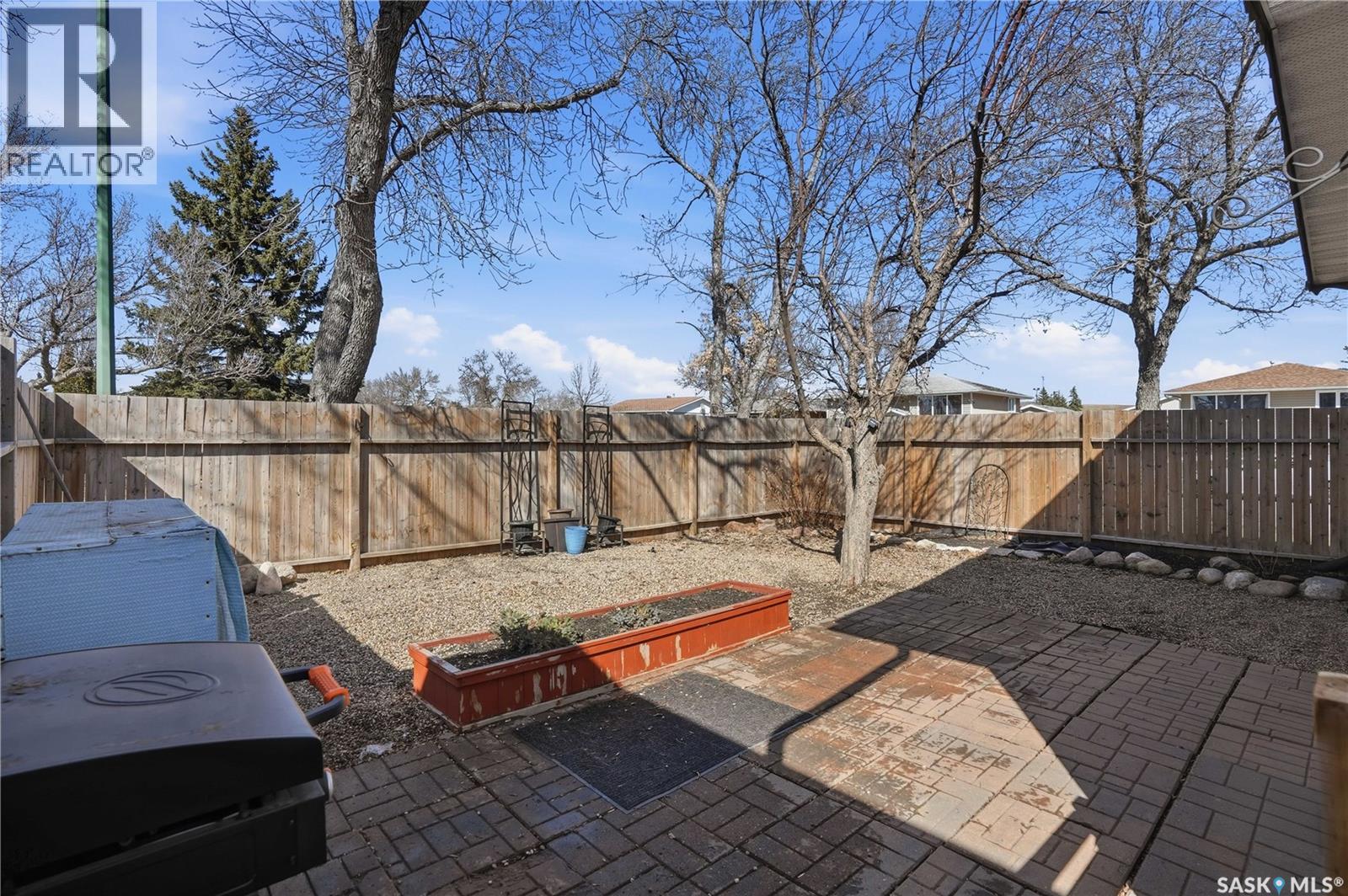 163 Lloyd Crescent, Regina, Saskatchewan  S4R 6B9 - Photo 45 - SK033541