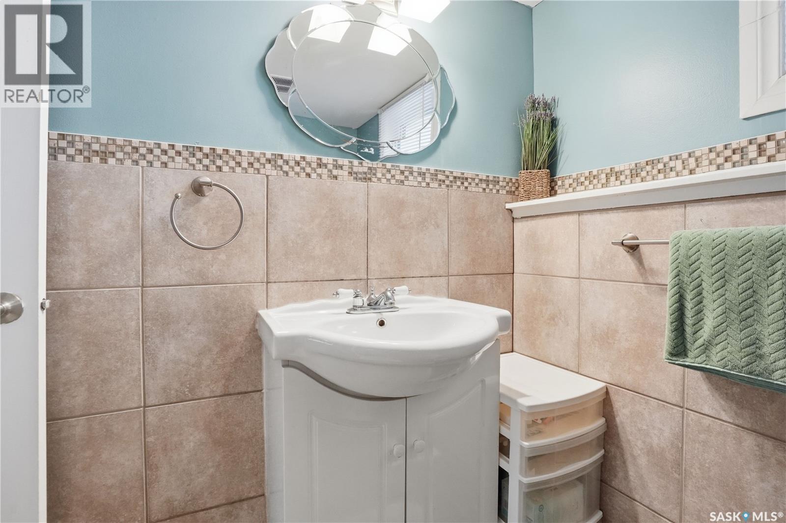 163 Lloyd Crescent, Regina, Saskatchewan  S4R 6B9 - Photo 34 - SK033541