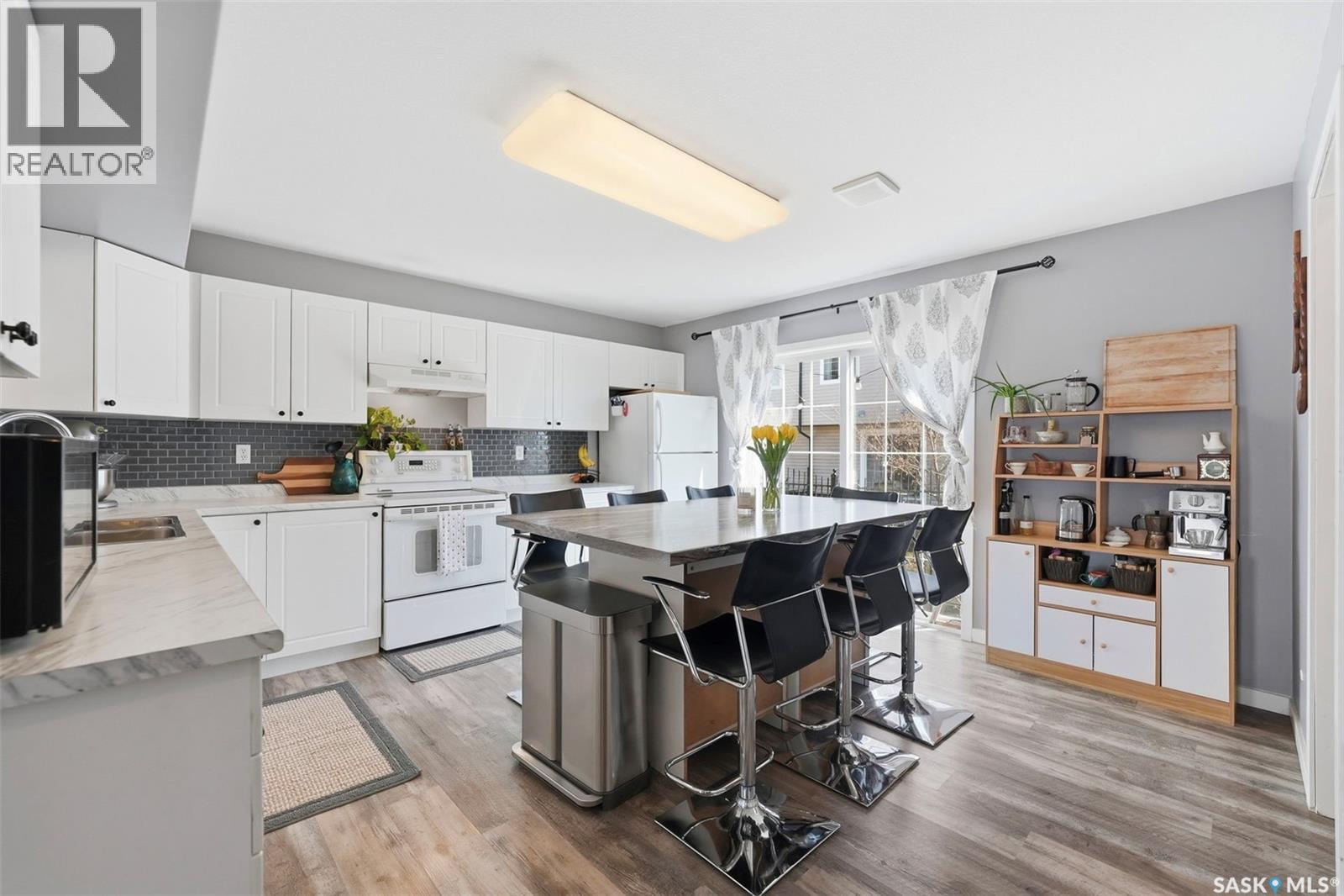 131 663 Beckett Crescent, Saskatoon, Saskatchewan  S7N 4X2 - Photo 6 - SK033543