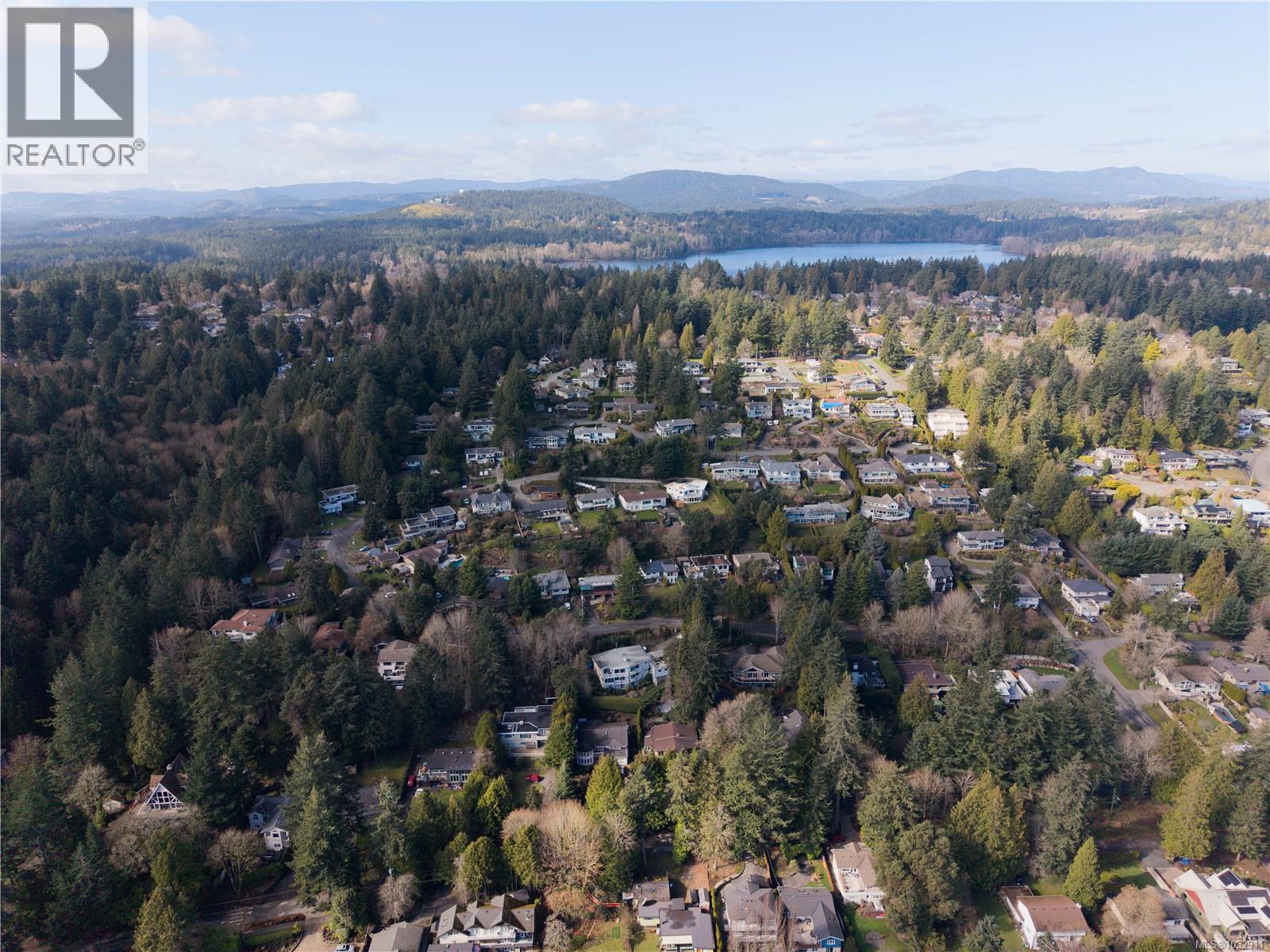 306 5110 Cordova Bay Rd, Saanich, British Columbia  V8Y 2K5 - Photo 71 - 1032911