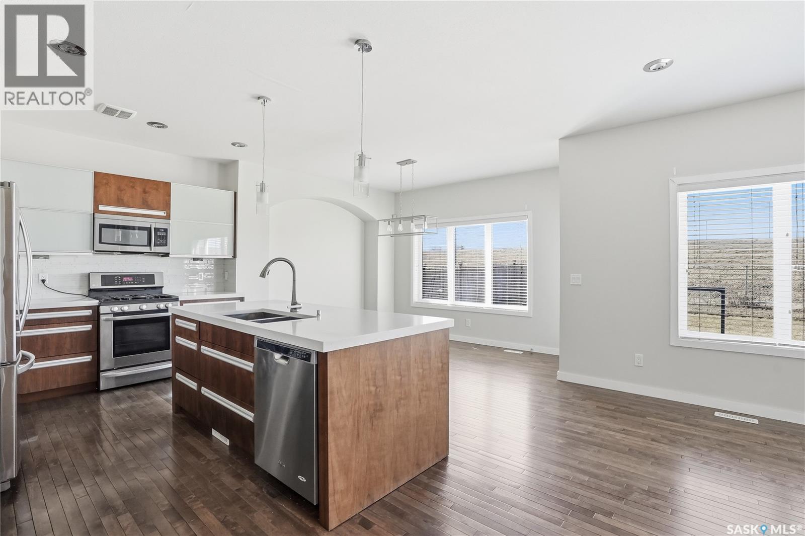 446 Pichler Crescent, Saskatoon, Saskatchewan  S7V 0H2 - Photo 3 - SK033569