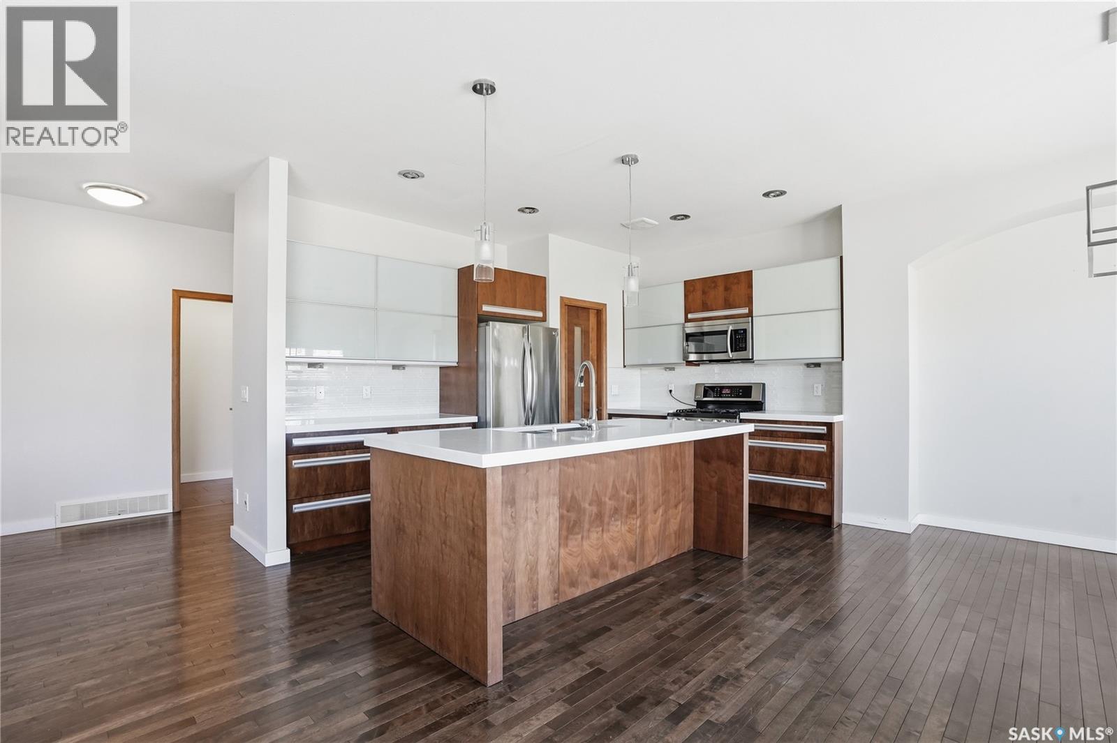 446 Pichler Crescent, Saskatoon, Saskatchewan  S7V 0H2 - Photo 5 - SK033569