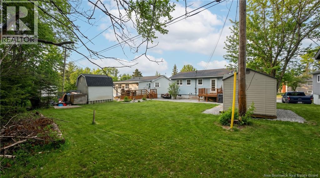 338 Westbrook, Moncton, New Brunswick  E1E 2M2 - Photo 3 - NB137554