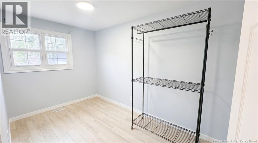 338 Westbrook, Moncton, New Brunswick  E1E 2M2 - Photo 9 - NB137554
