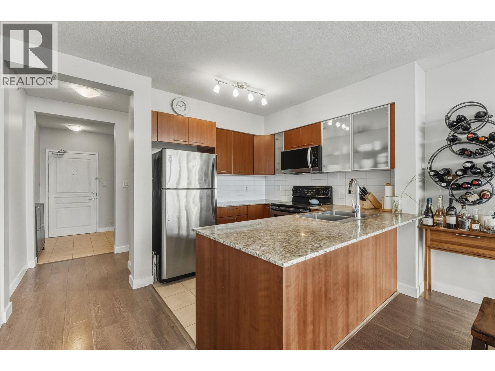 751 1483 E King Edward Avenue, Vancouver, British Columbia  V5N 5Z3 - Photo 11 - R3113301