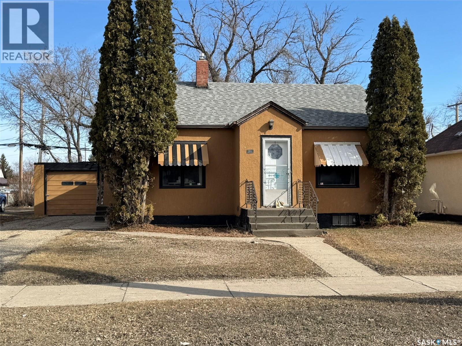 211 Broadway STREET W, Yorkton