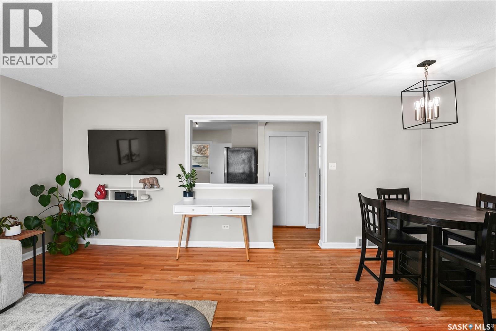 716 18th Avenue E, Regina, Saskatchewan  S4N 1E7 - Photo 5 - SK033587