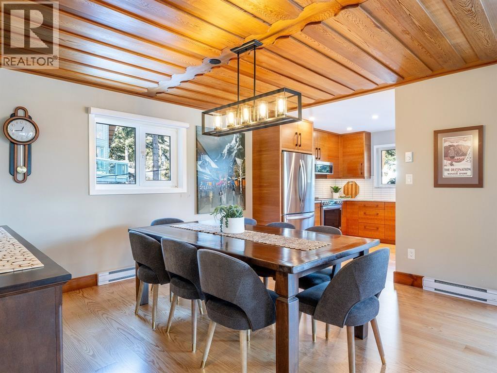 8512 Drifter Way, Whistler, British Columbia  V8E 0G2 - Photo 4 - R3092871