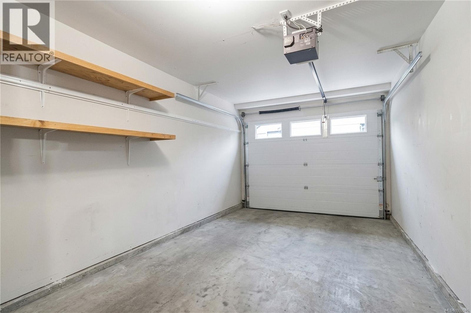 1 1521 Belcher Ave, Victoria, British Columbia  V8R 4N2 - Photo 33 - 1032945