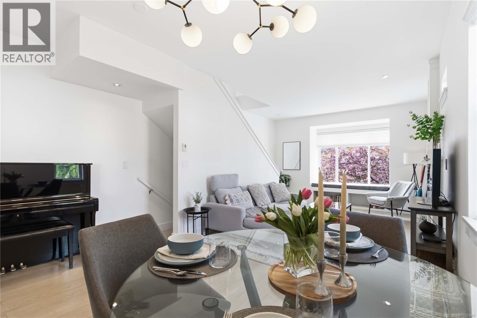 1 1521 Belcher Ave, Victoria, British Columbia  V8R 4N2 - Photo 14 - 1032945