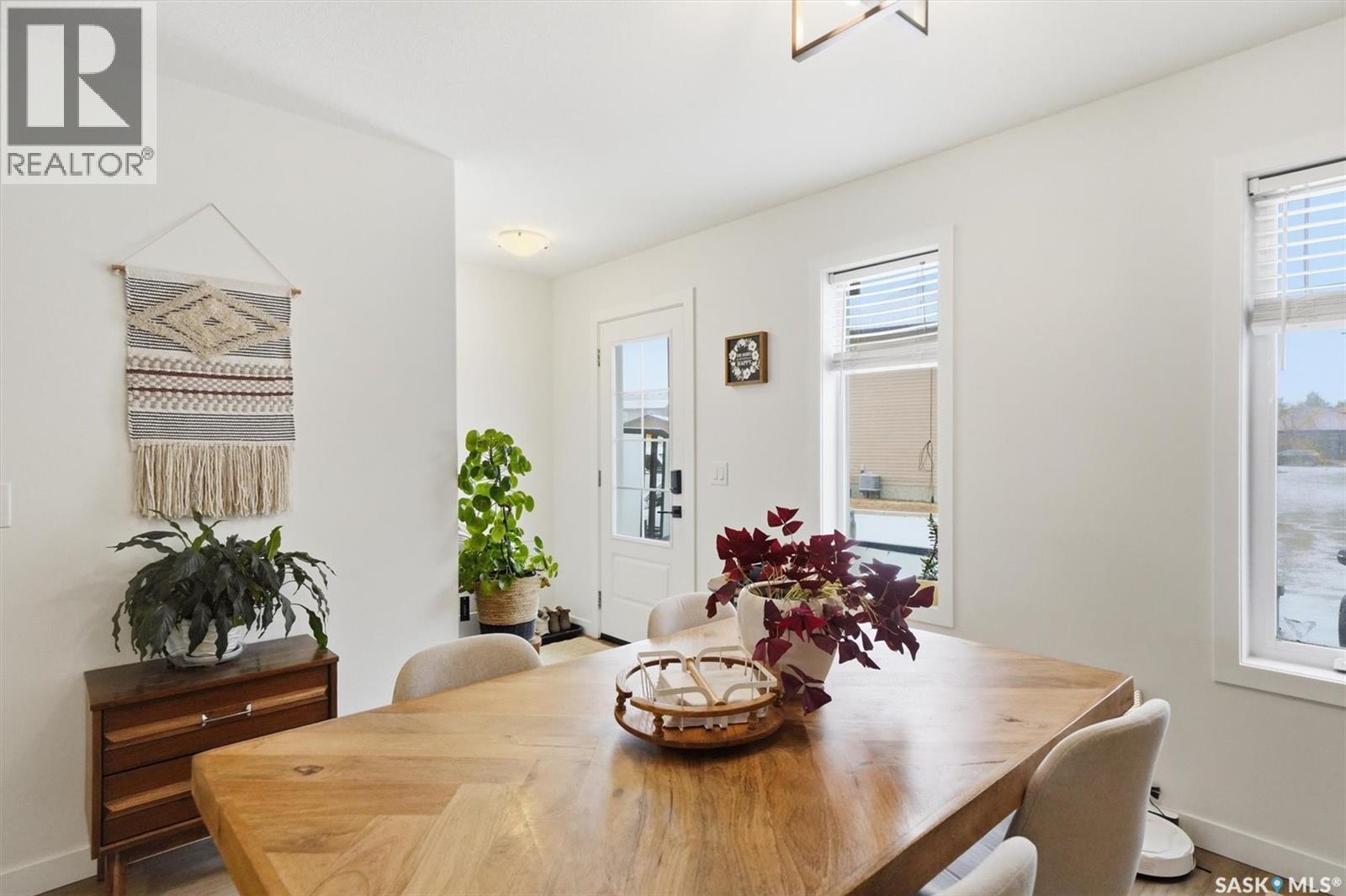 344 Levalley Cove, Saskatoon, Saskatchewan  S7T 0L1 - Photo 14 - SK033589