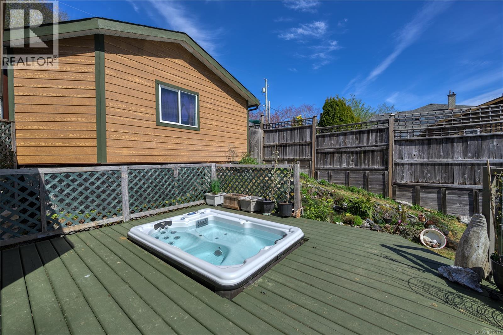 321 Harbour Rd, Coal Harbour, British Columbia  V0N 1K0 - Photo 33 - 1032977