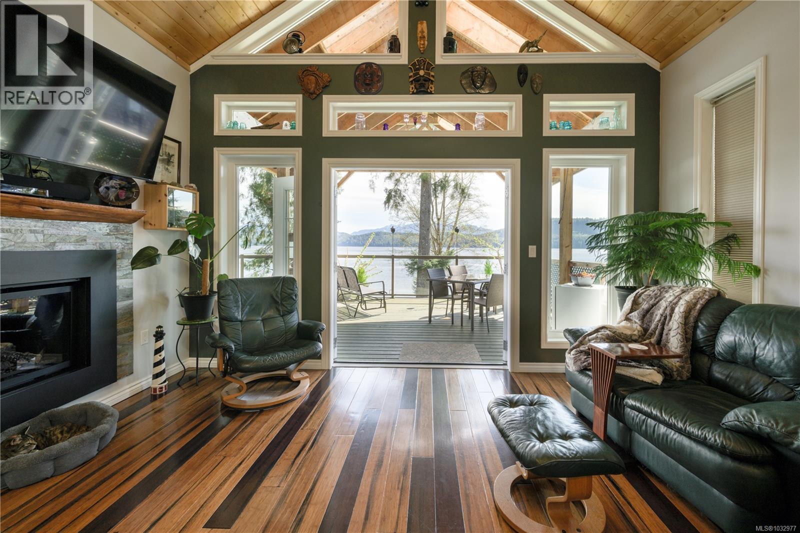 321 Harbour Rd, Coal Harbour, British Columbia  V0N 1K0 - Photo 16 - 1032977