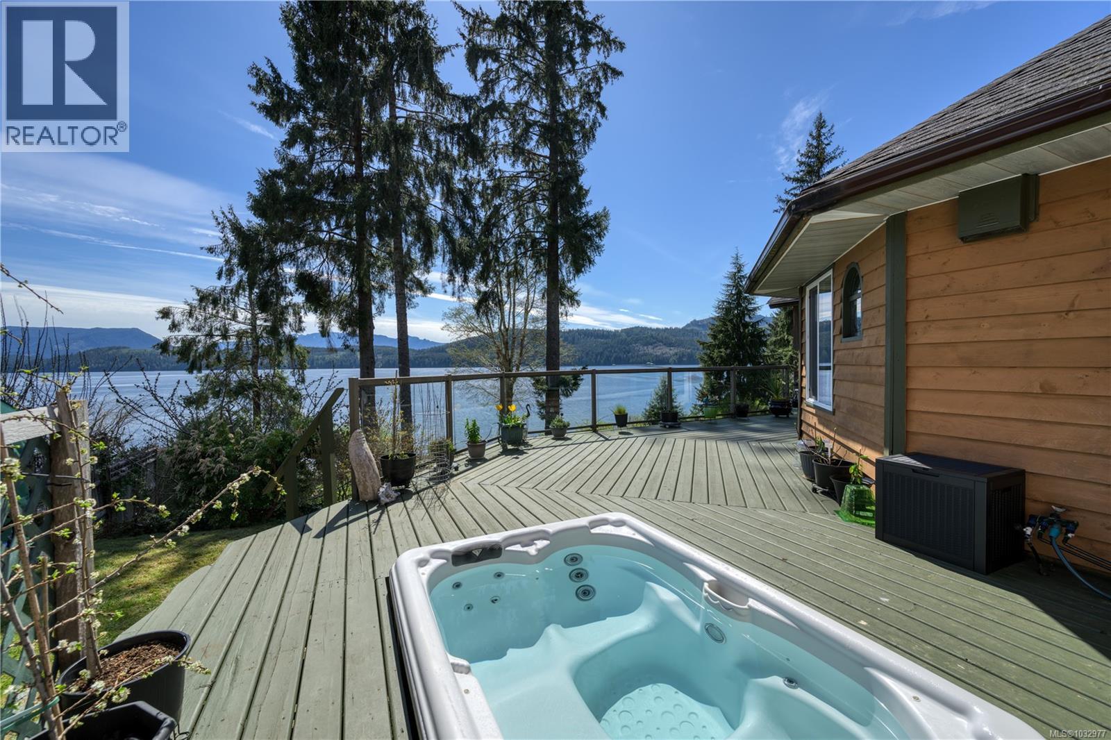 321 Harbour Rd, Coal Harbour, British Columbia  V0N 1K0 - Photo 32 - 1032977