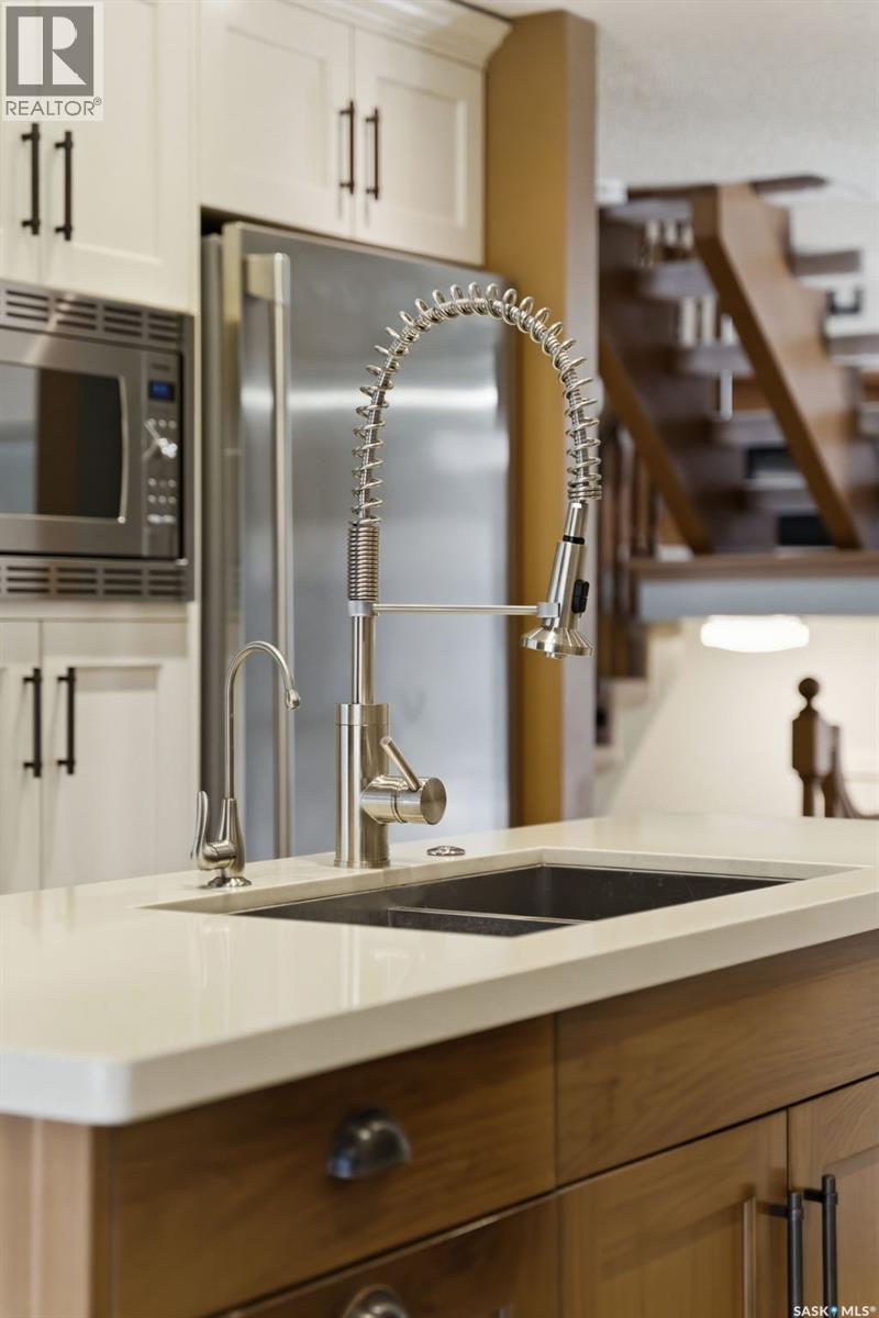 2007 Cunning Crescent E, Regina, Saskatchewan  S4V 0M7 - Photo 8 - SK033593