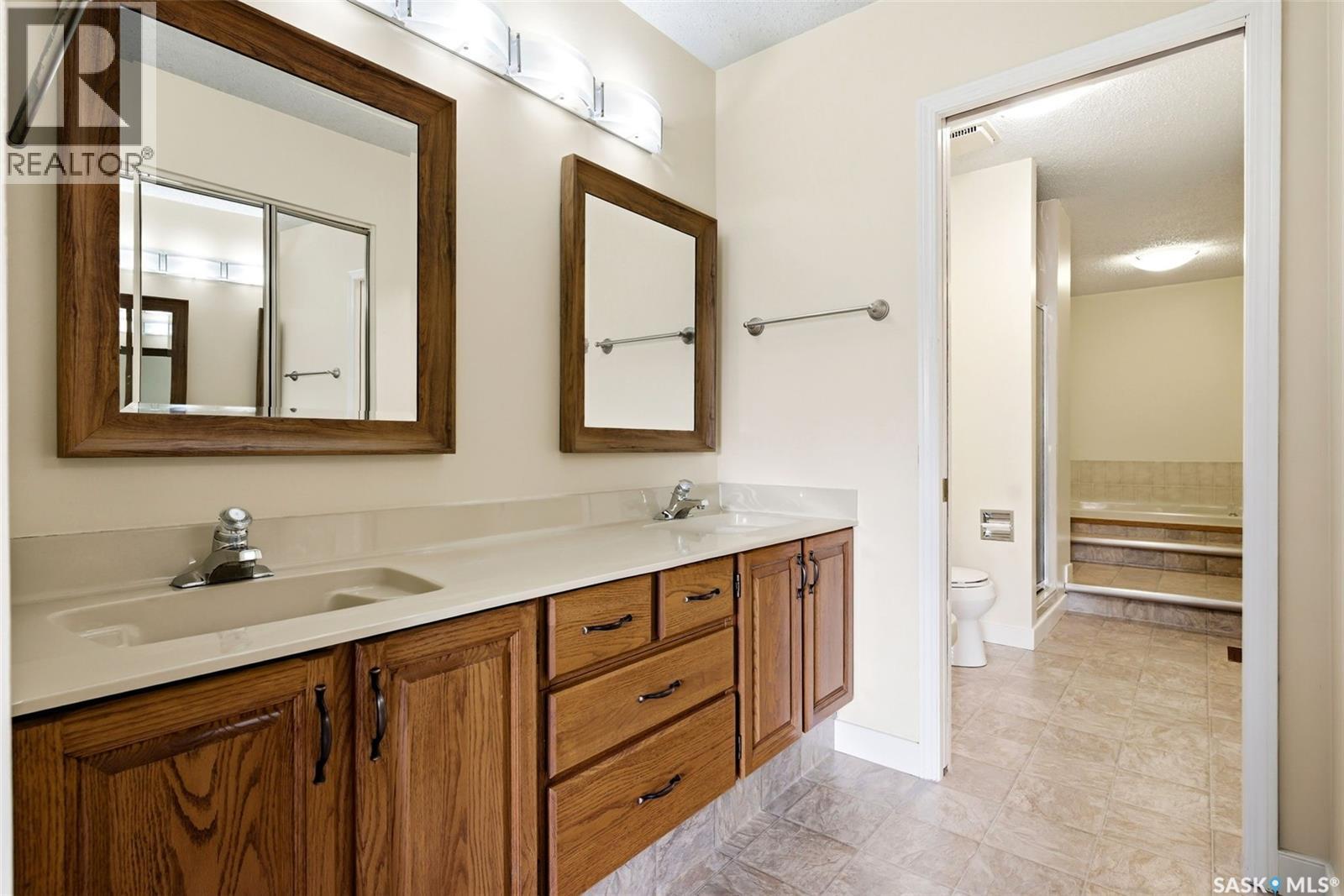 2007 Cunning Crescent E, Regina, Saskatchewan  S4V 0M7 - Photo 46 - SK033593