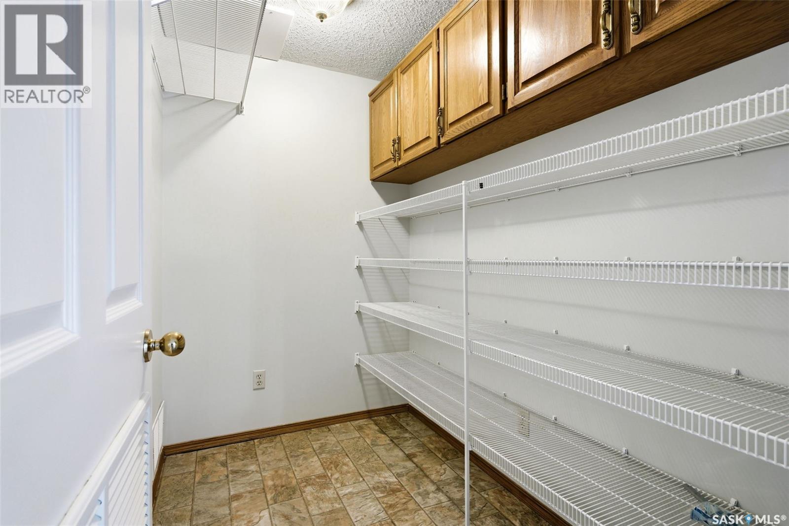 2007 Cunning Crescent E, Regina, Saskatchewan  S4V 0M7 - Photo 27 - SK033593