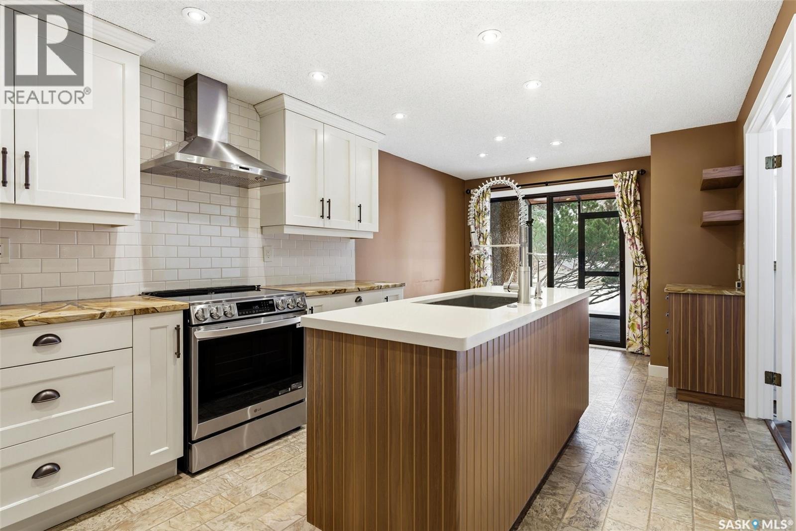 2007 Cunning Crescent E, Regina, Saskatchewan  S4V 0M7 - Photo 7 - SK033593