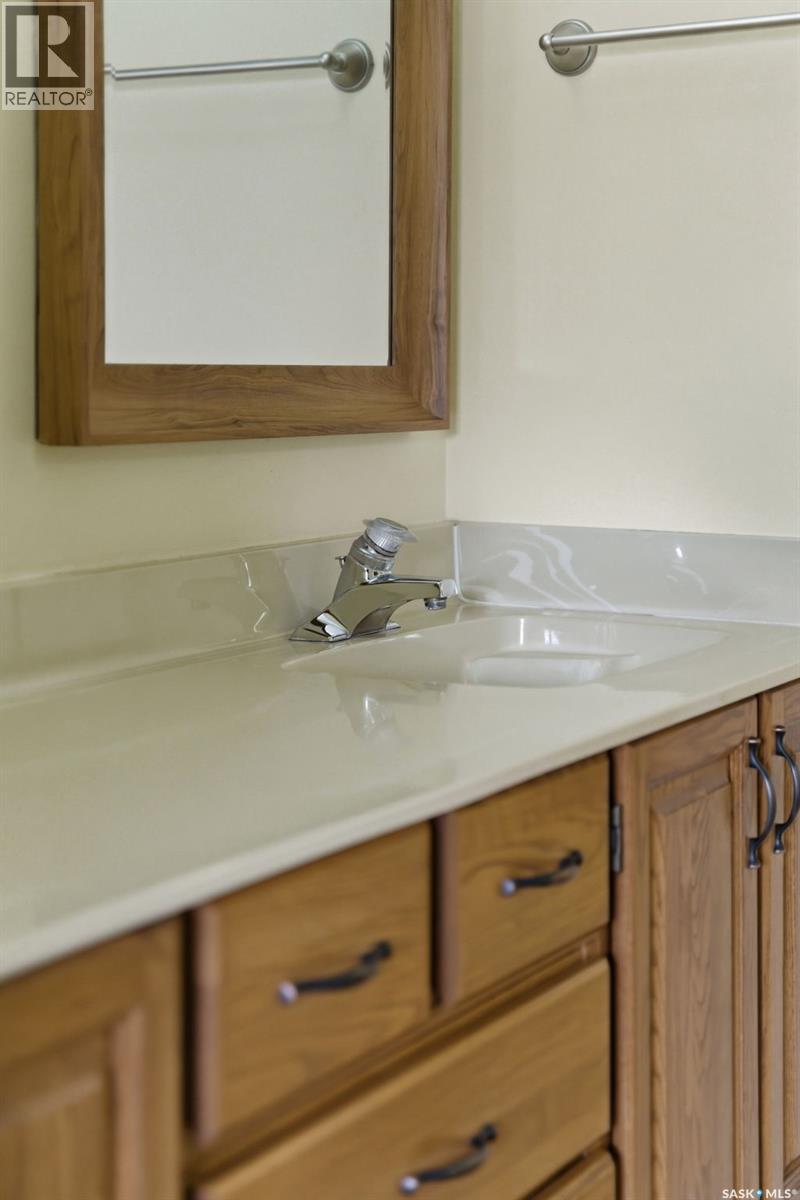 2007 Cunning Crescent E, Regina, Saskatchewan  S4V 0M7 - Photo 47 - SK033593