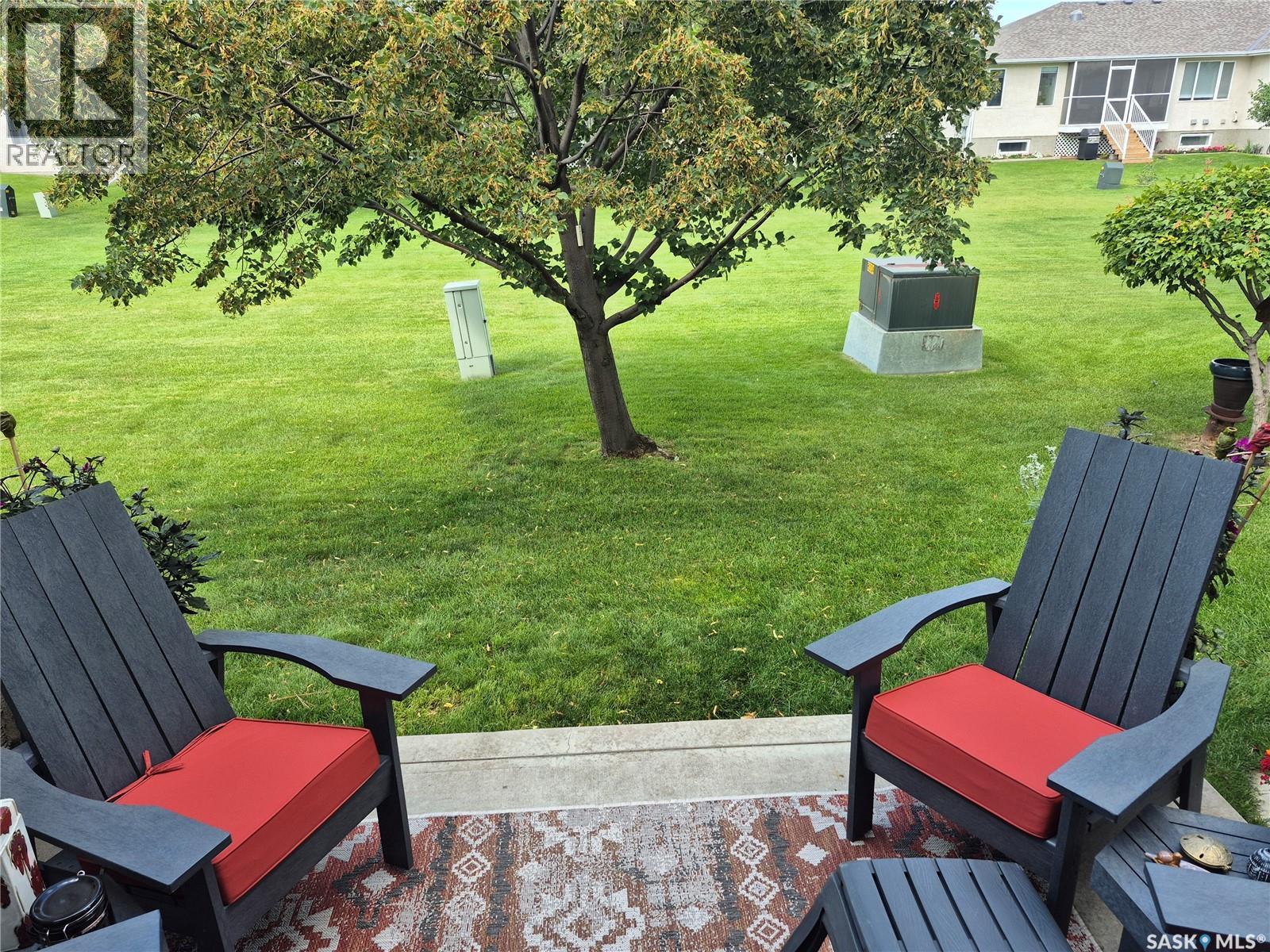 2250 Atkinson Street, Regina, Saskatchewan  S4N 7R2 - Photo 3 - SK033594