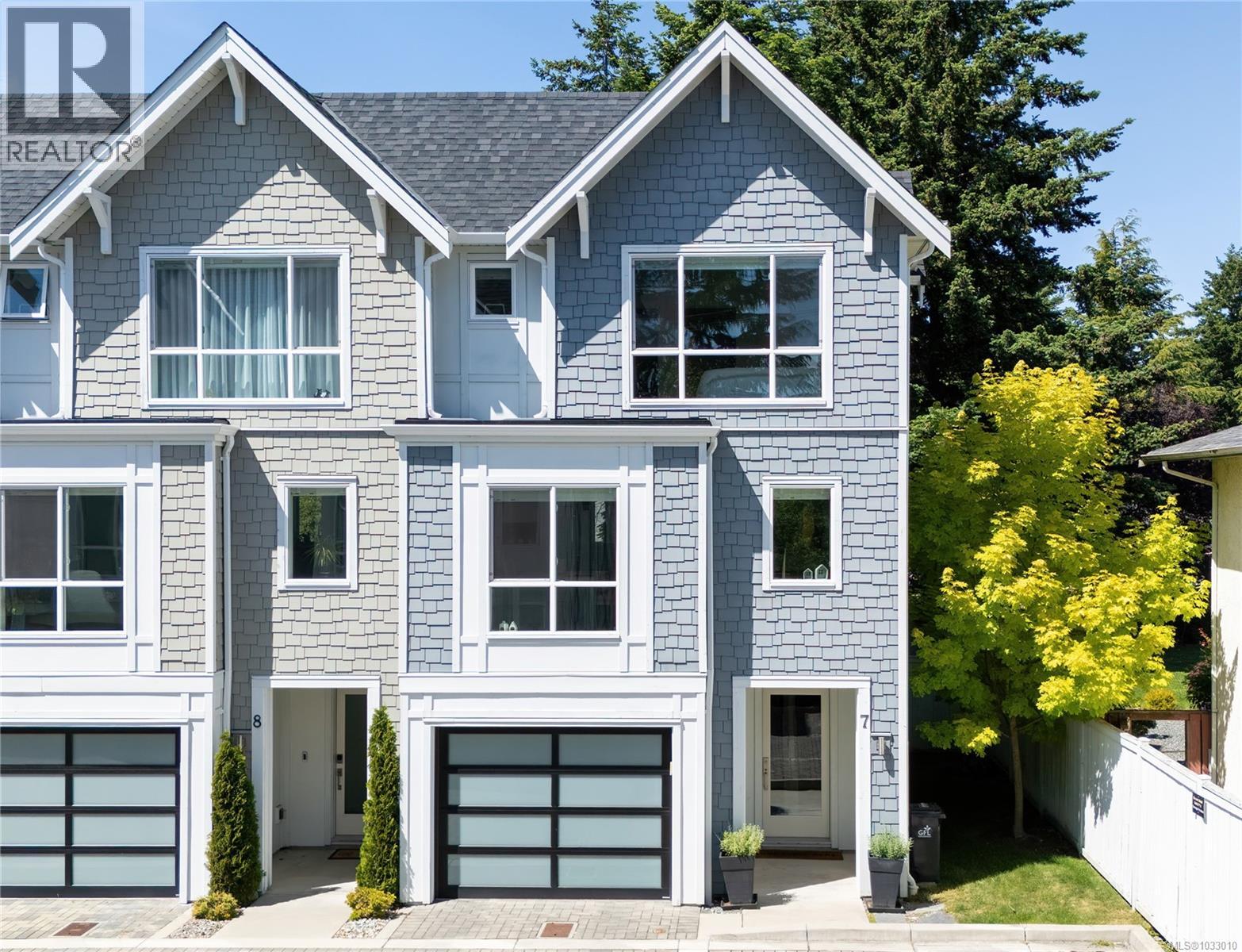 7 1032 Cloverdale Ave, Saanich, British Columbia  V8X 2T9 - Photo 33 - 1033010