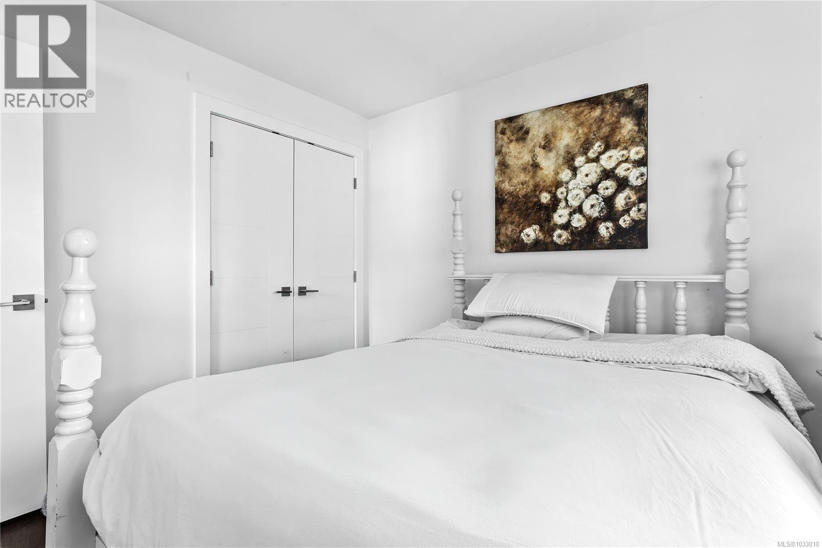 7 1032 Cloverdale Ave, Saanich, British Columbia  V8X 2T9 - Photo 21 - 1033010