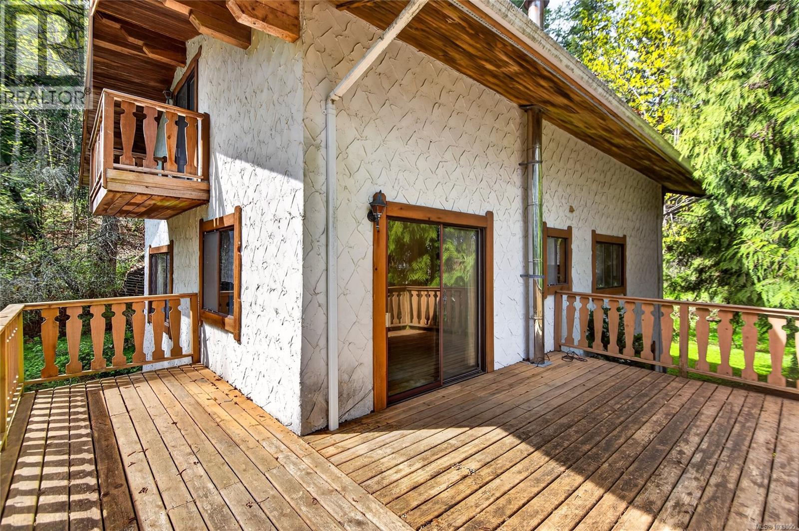 7191 Island Hwy, Fanny Bay, British Columbia  V0R 1W0 - Photo 49 - 1033055