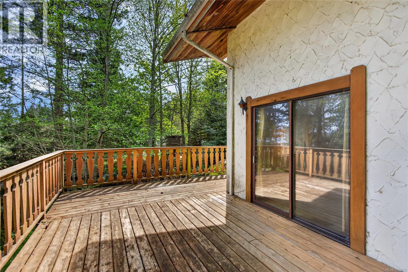 7191 Island Hwy, Fanny Bay, British Columbia  V0R 1W0 - Photo 50 - 1033055