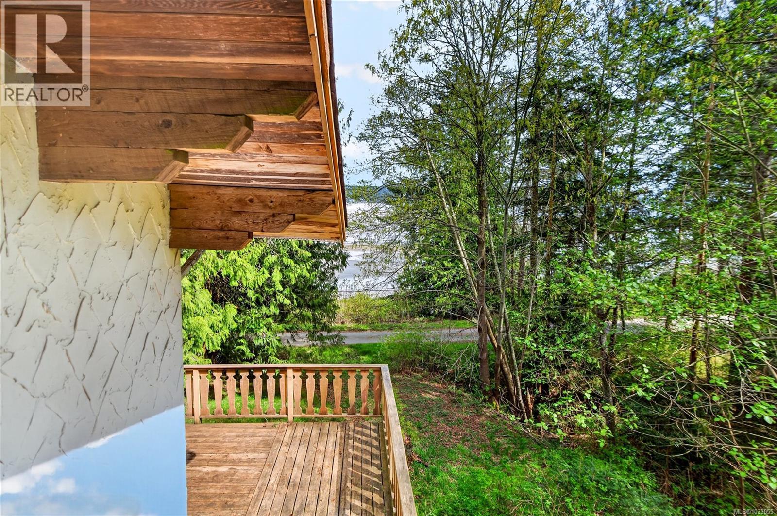 7191 Island Hwy, Fanny Bay, British Columbia  V0R 1W0 - Photo 36 - 1033055