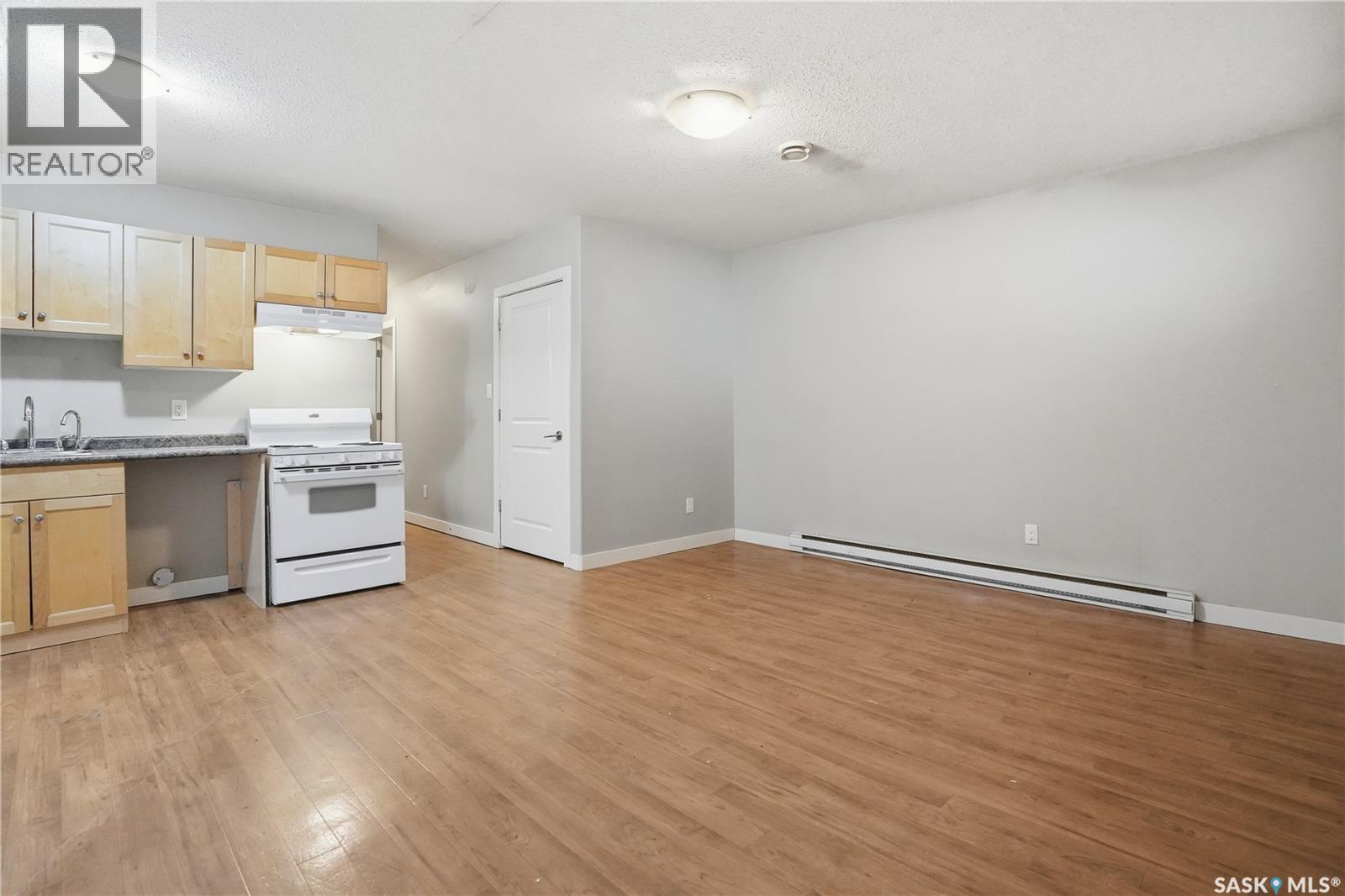 1152 Cameron Street, Regina, Saskatchewan  S4T 2S8 - Photo 20 - SK033597