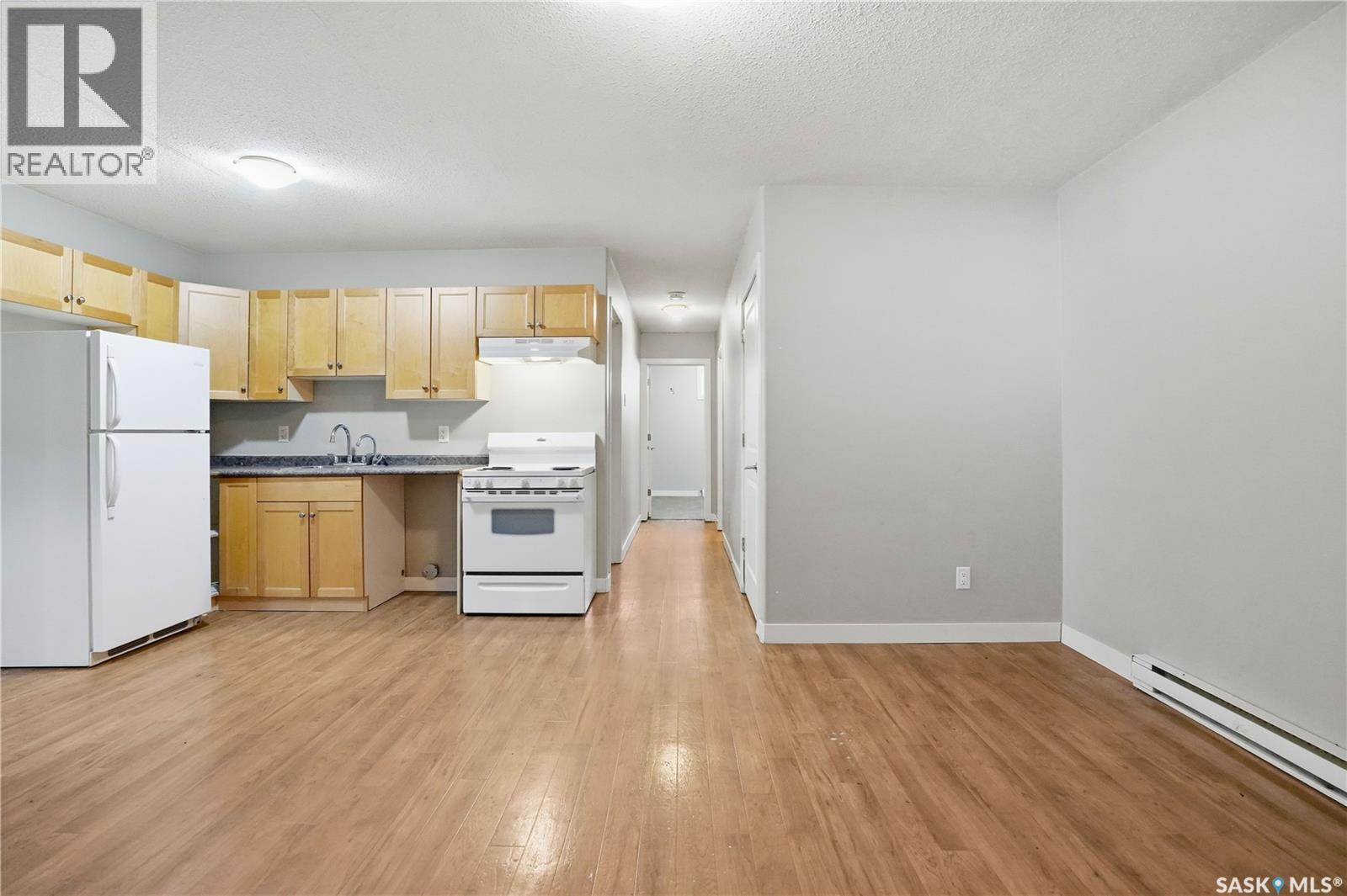 1152 Cameron Street, Regina, Saskatchewan  S4T 2S8 - Photo 22 - SK033597