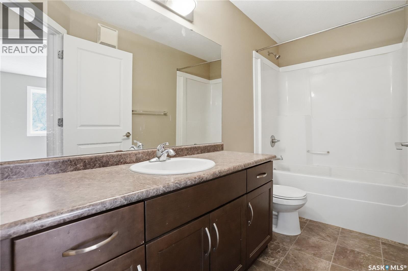 1152 Cameron Street, Regina, Saskatchewan  S4T 2S8 - Photo 11 - SK033597